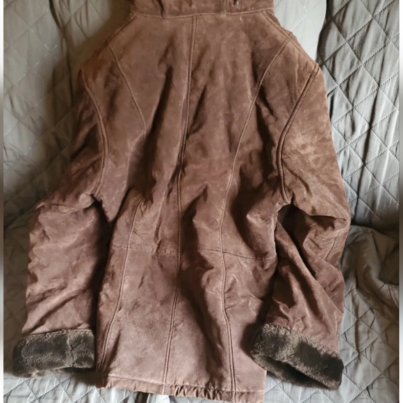 Gallery Brown Leather lined-fur Jacket Size Large - Picture 2 of 6